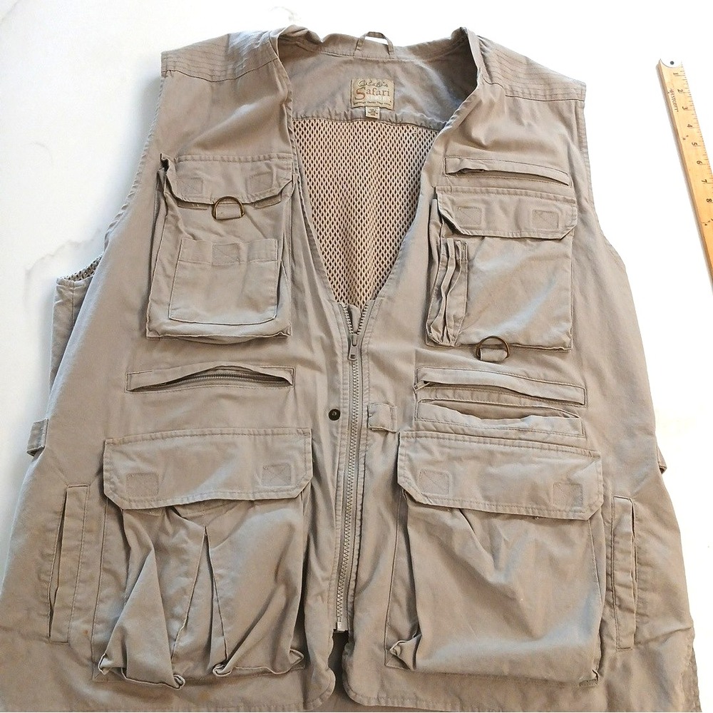 Cabela's Vest Men's Outdoor Gear Mesh Hunting Fishing Pockets Zip Tan Size 2XL